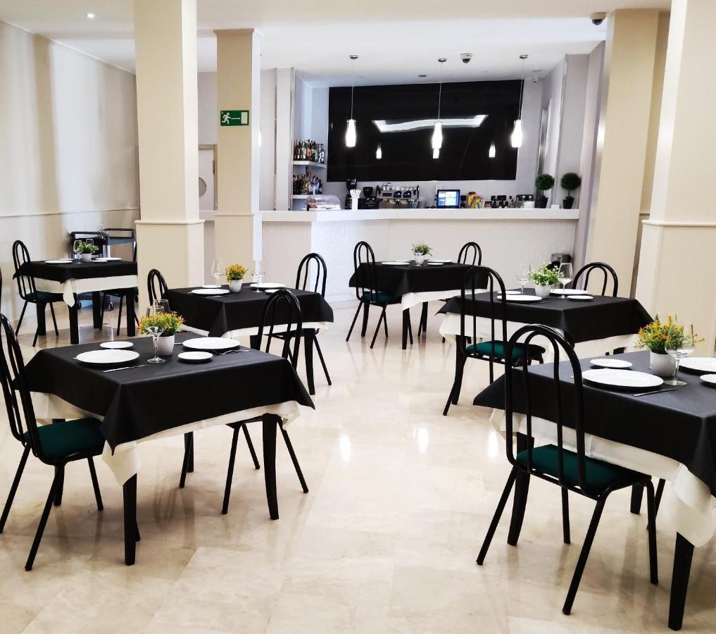 Hotel Ciudad De Navalcarnero Eksteriør billede