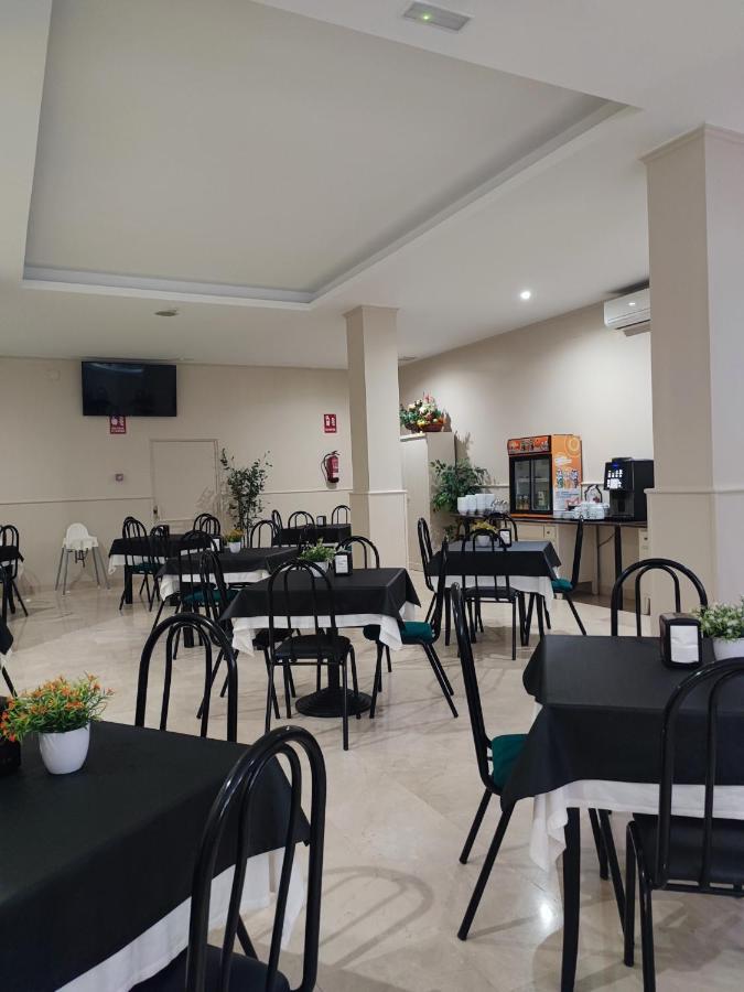 Hotel Ciudad De Navalcarnero Eksteriør billede