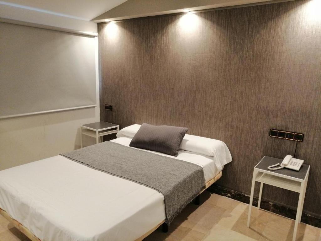 Hotel Ciudad De Navalcarnero Eksteriør billede