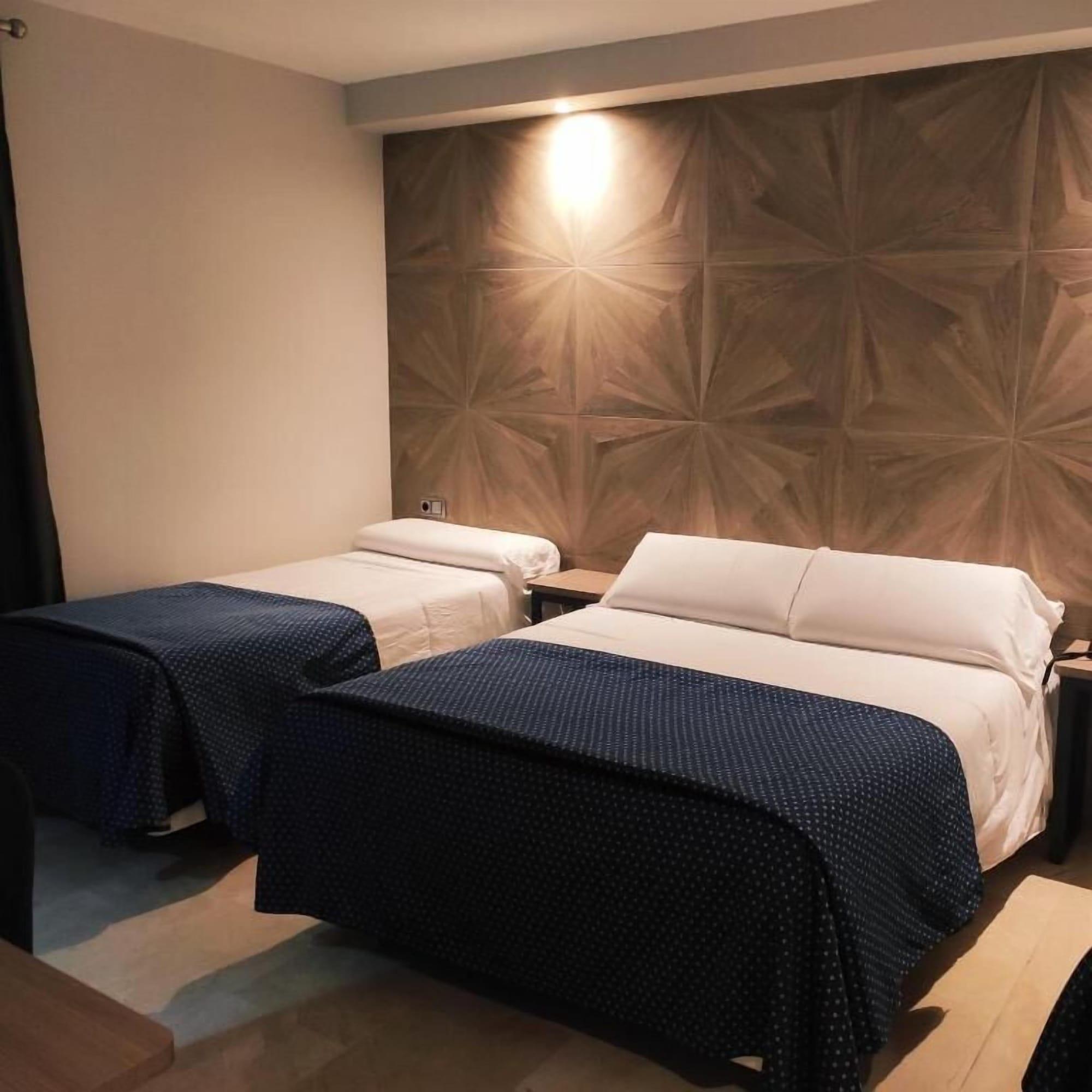 Hotel Ciudad De Navalcarnero Eksteriør billede